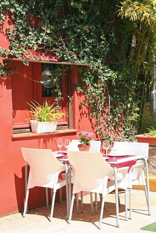 Casa Antiquary Hostel Бенитачел Екстериор снимка
