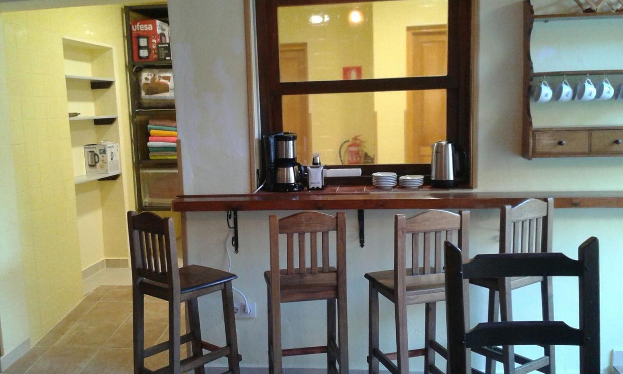 Casa Antiquary Hostel Бенитачел Екстериор снимка