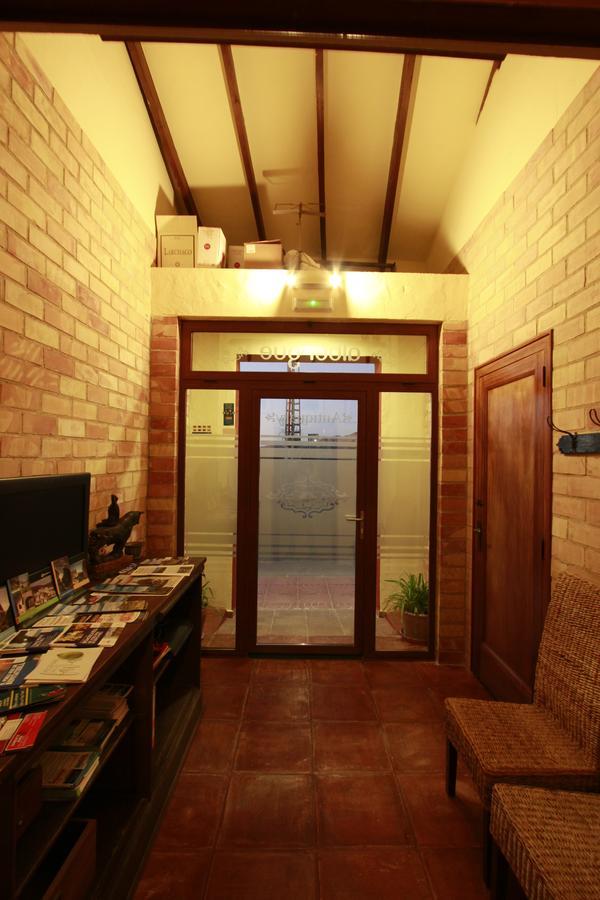 Casa Antiquary Hostel Бенитачел Екстериор снимка