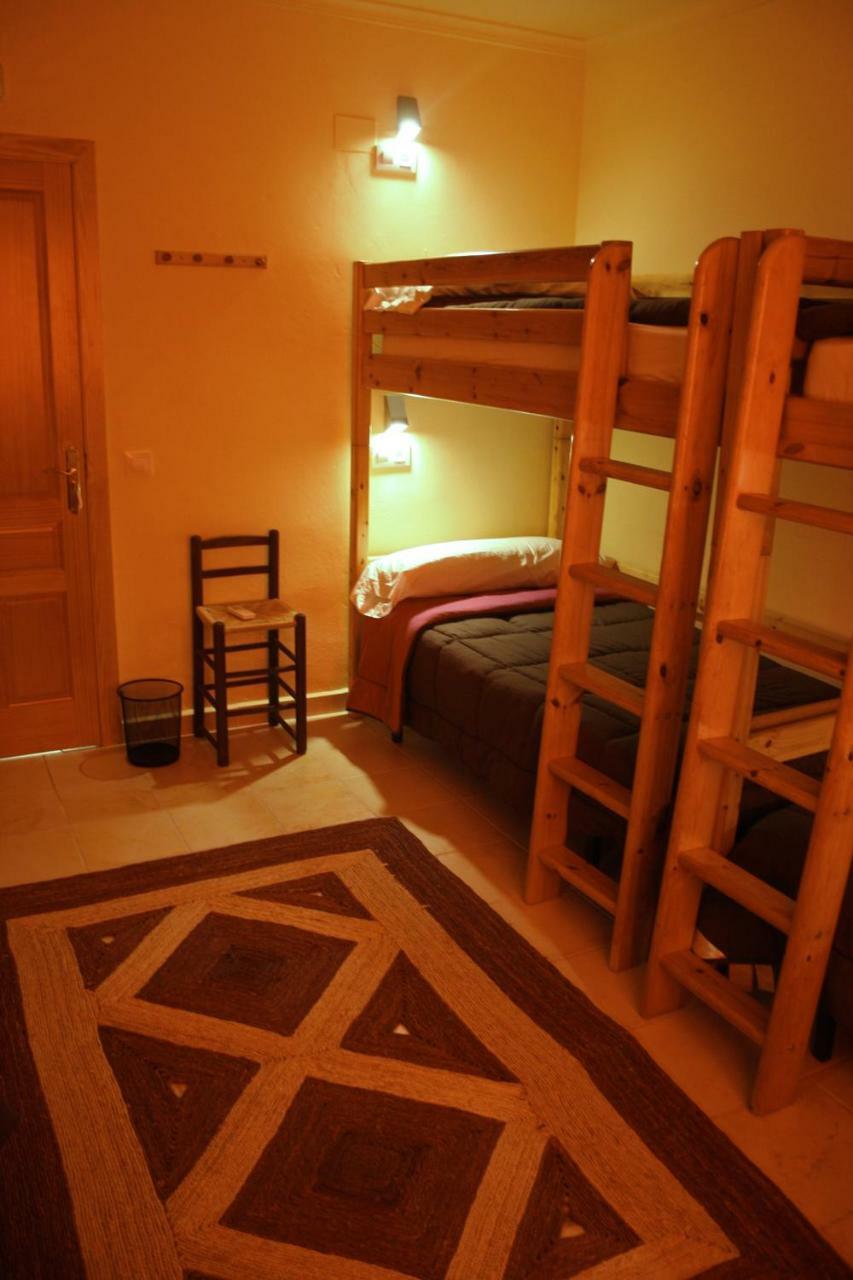 Casa Antiquary Hostel Бенитачел Екстериор снимка